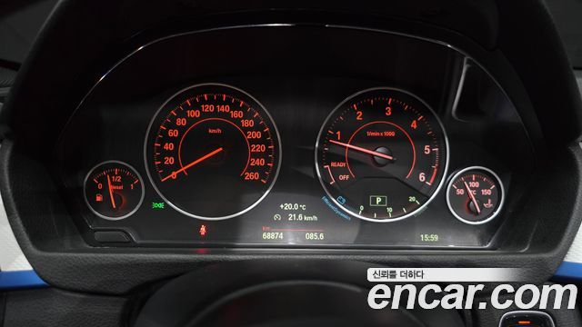 BMW 3-Series 2015 — photo 8