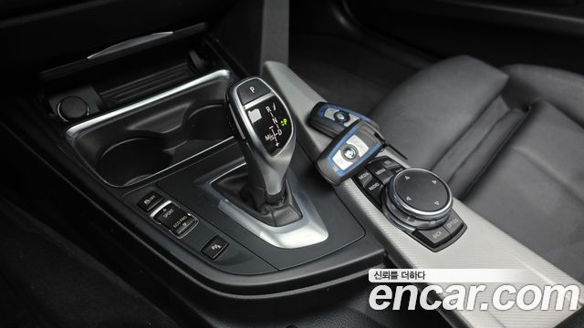 BMW 3-Series 2015 — photo 9