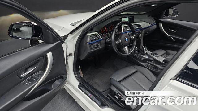 BMW 3-Series 2015 — photo 10