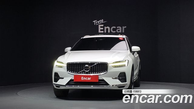 Volvo XC60 2025 — photo 3
