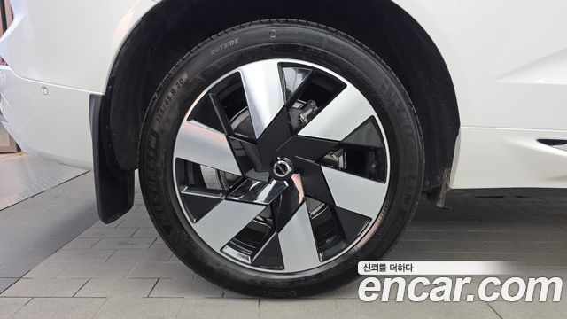 Volvo XC60 2025 — photo 5