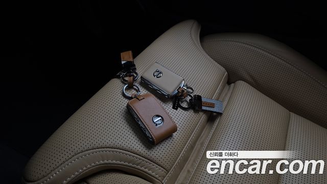 Volvo XC60 2025 — photo 32