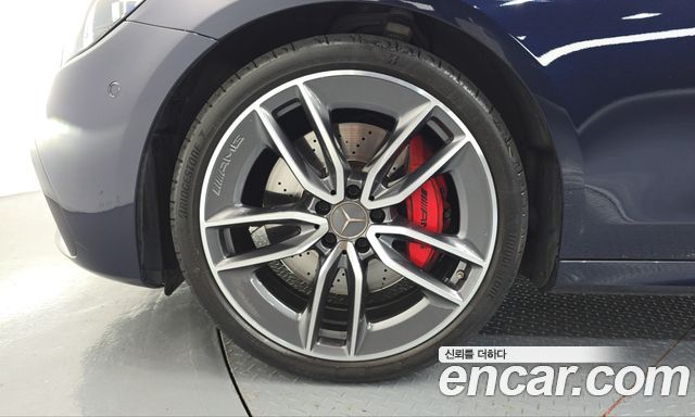 Mercedes-Benz E-Class 2022 — photo 5