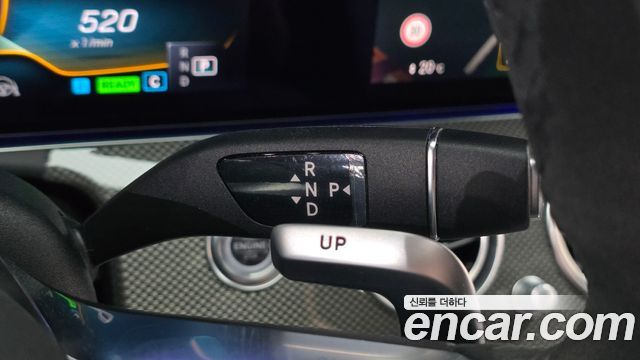 Mercedes-Benz E-Class 2022 — photo 9