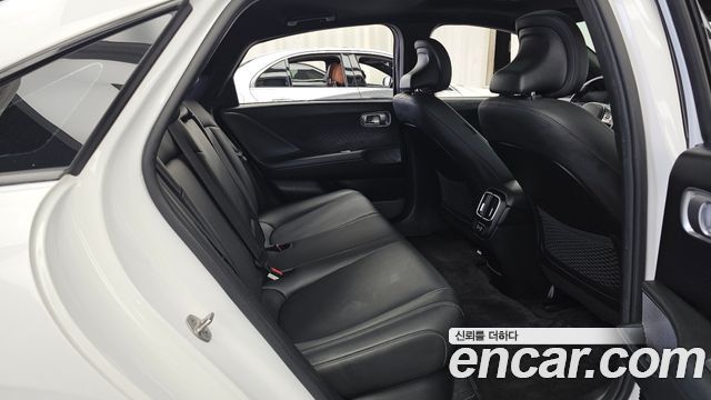 Hyundai Ioniq6 2023 — photo 12