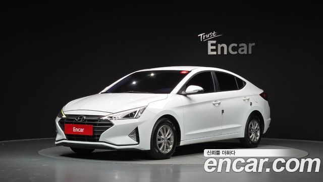 Hyundai AVANTE 2019 — photo 1