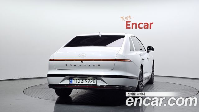 Hyundai Grandeur 2023 — photo 4