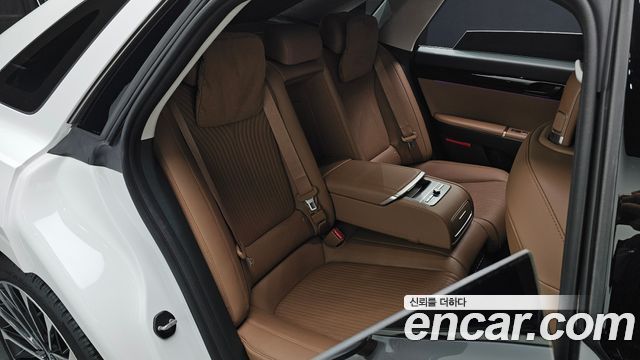 Hyundai Grandeur 2023 — photo 13