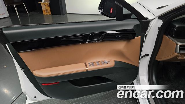 Hyundai Grandeur 2023 — photo 14
