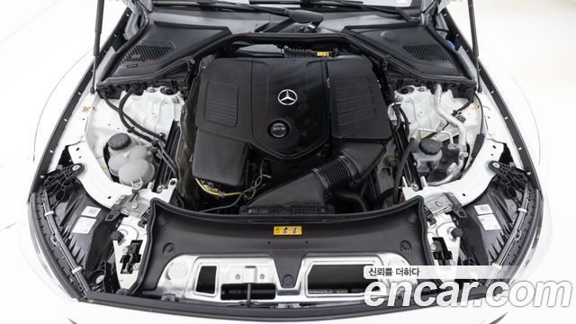 Mercedes-Benz E-Class 2026 — photo 6