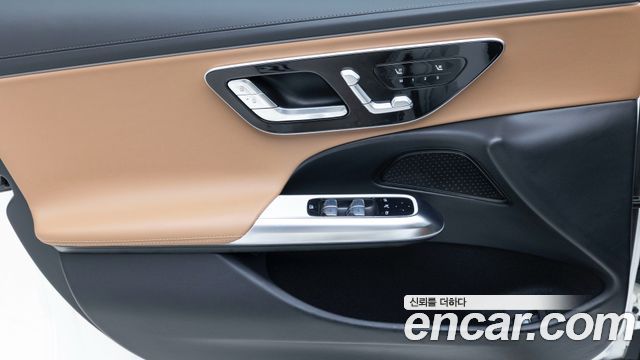 Mercedes-Benz E-Class 2026 — photo 13