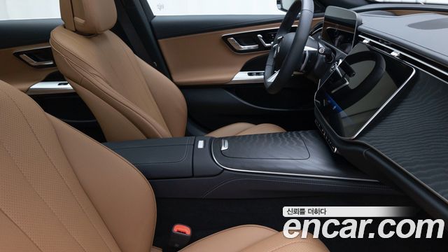 Mercedes-Benz E-Class 2026 — photo 18