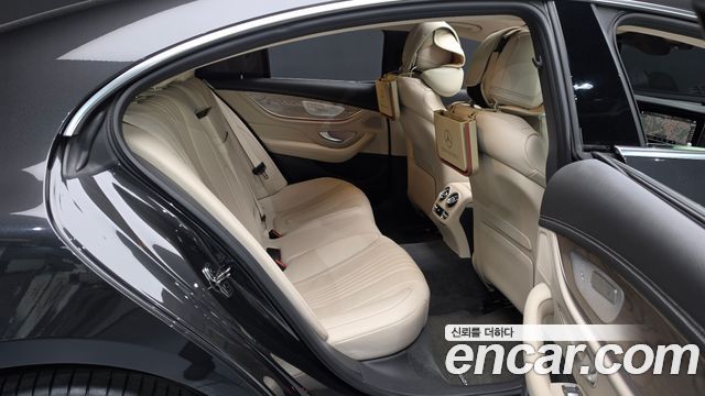Mercedes-Benz CLS-Class 2021 — photo 17
