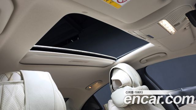Mercedes-Benz CLS-Class 2021 — photo 25