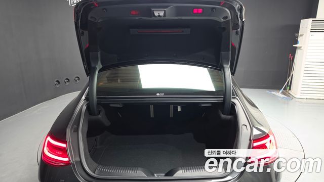 Mercedes-Benz CLS-Class 2021 — photo 26