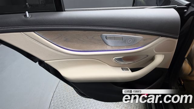 Mercedes-Benz CLS-Class 2021 — photo 15