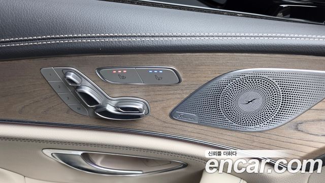 Mercedes-Benz CLS-Class 2021 — photo 28