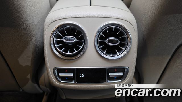 Mercedes-Benz CLS-Class 2021 — photo 34