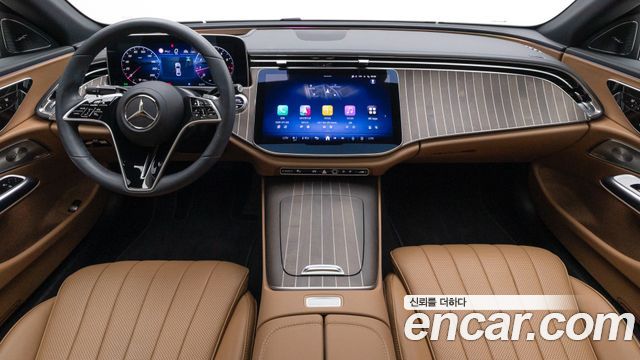Mercedes-Benz E-Class 2026 — photo 7