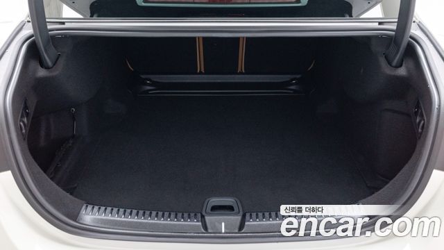 Mercedes-Benz E-Class 2026 — photo 20