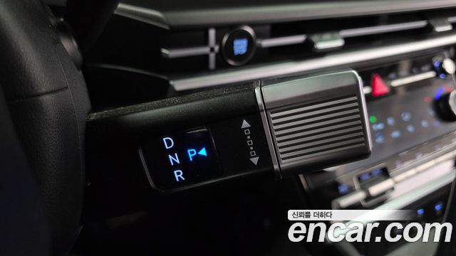 Hyundai Santafe 2024 — photo 12