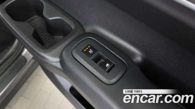 Hyundai Santafe 2024 — photo 25