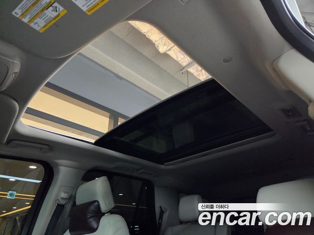 Ford Expedition 2021 — photo 9