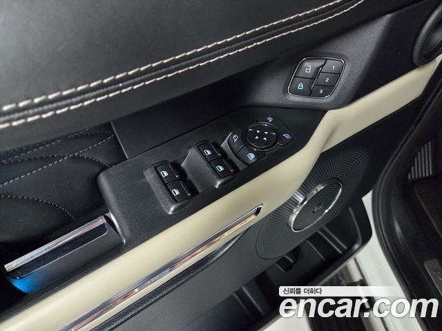 Ford Expedition 2021 — photo 10