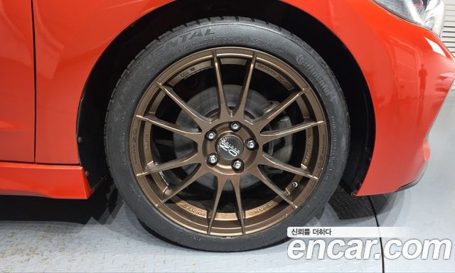 Hyundai AVANTE 2017 — photo 7