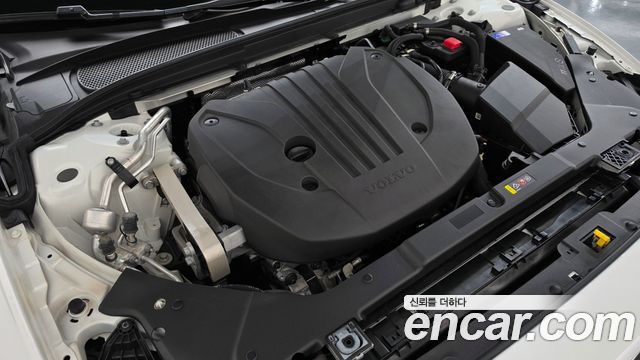 Volvo V60 2022 — photo 6