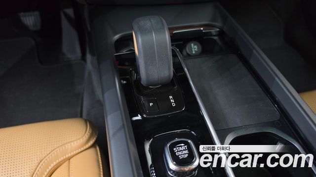 Volvo V60 2022 — photo 12