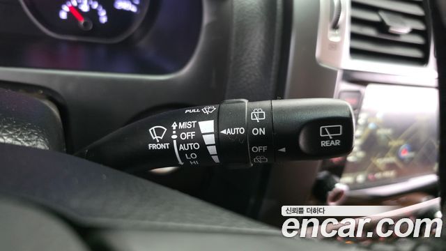 Kia Mohave 2018 — photo 28