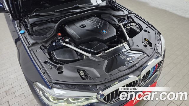 BMW 5-Series 2020 — photo 6