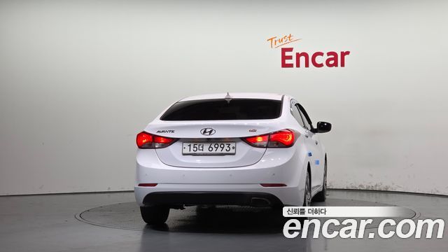 Hyundai AVANTE 2014 — photo 4