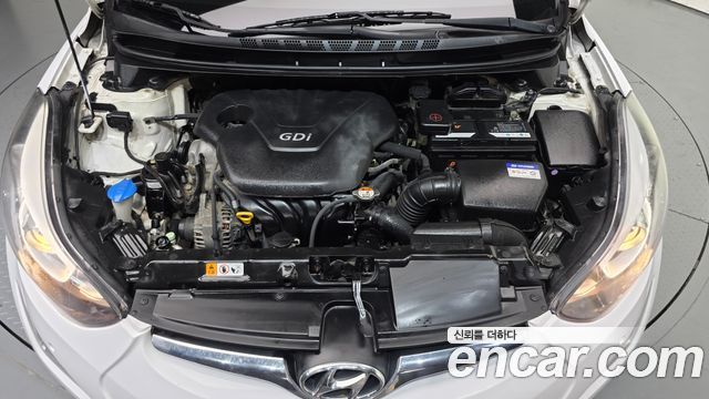 Hyundai AVANTE 2014 — photo 6