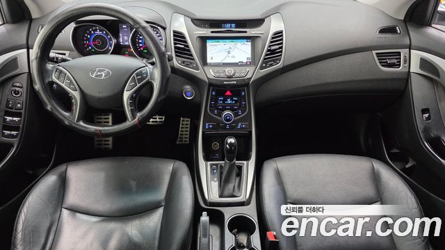 Hyundai AVANTE 2014 — photo 7