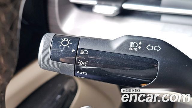 Kia Canival 2023 — photo 22