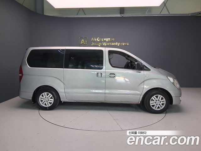Hyundai Starex 2017 — photo 4