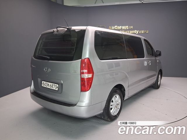Hyundai Starex 2017 — photo 5