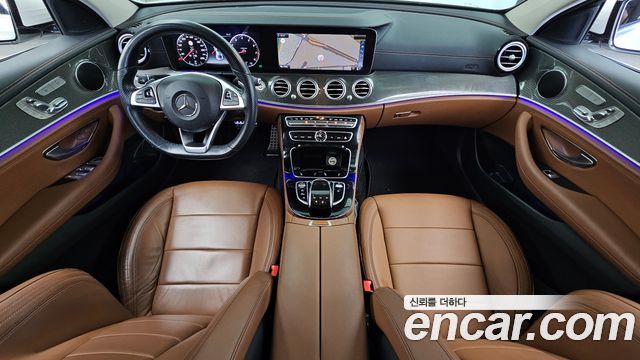 Mercedes-Benz E-Class 2017 — photo 7
