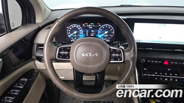 Kia Canival 2023 — photo 20