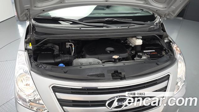 Hyundai Starex 2018 — photo 6