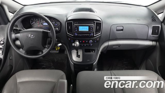 Hyundai Starex 2018 — photo 10