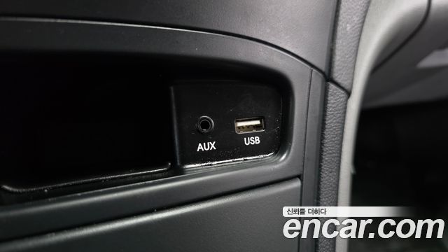 Hyundai Starex 2018 — photo 28