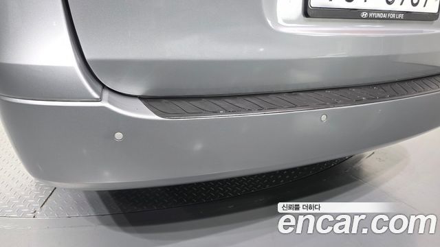 Hyundai Starex 2018 — photo 30