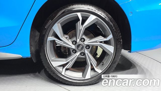 Audi A3 2022 — photo 7
