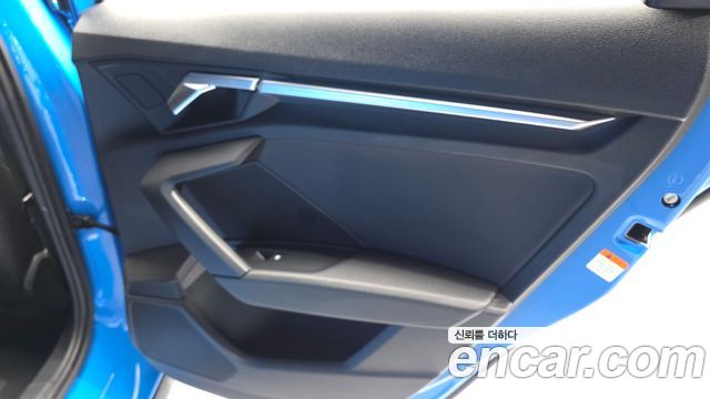 Audi A3 2022 — photo 15