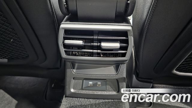 Audi A3 2022 — photo 31
