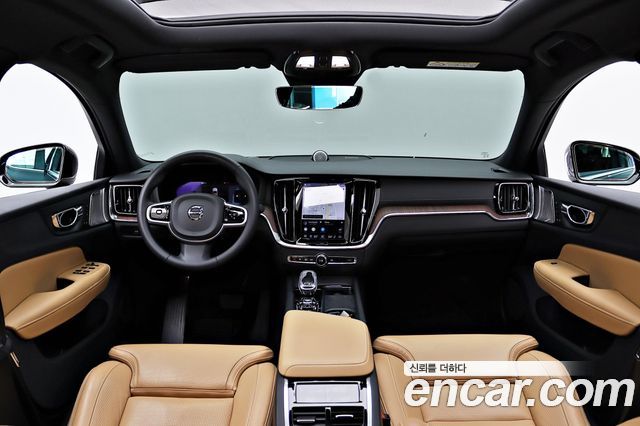 Volvo S60 2023 — photo 5