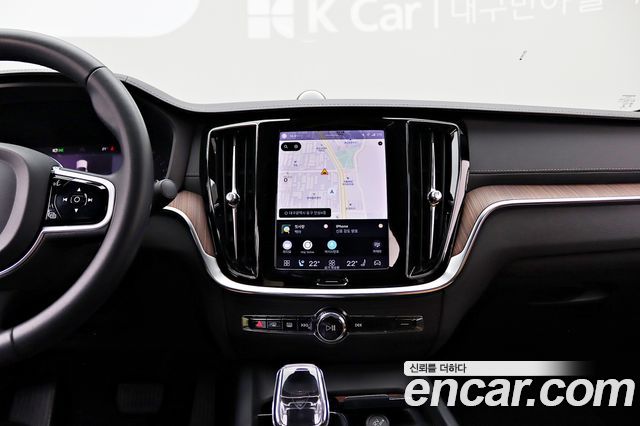 Volvo S60 2023 — photo 11